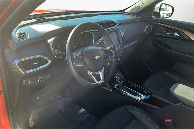 Used 2023 Chevrolet TrailBlazer ACTIV w/ Sun and Liftgate Package image 12