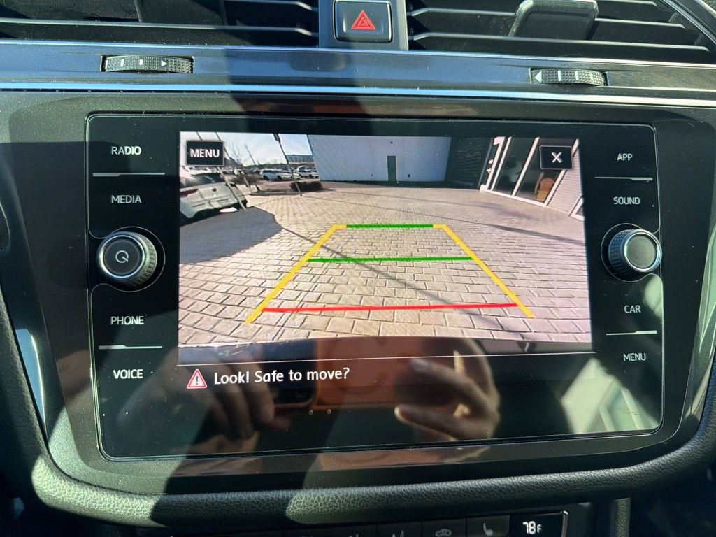 Used 2018 Volkswagen Tiguan SE image 20