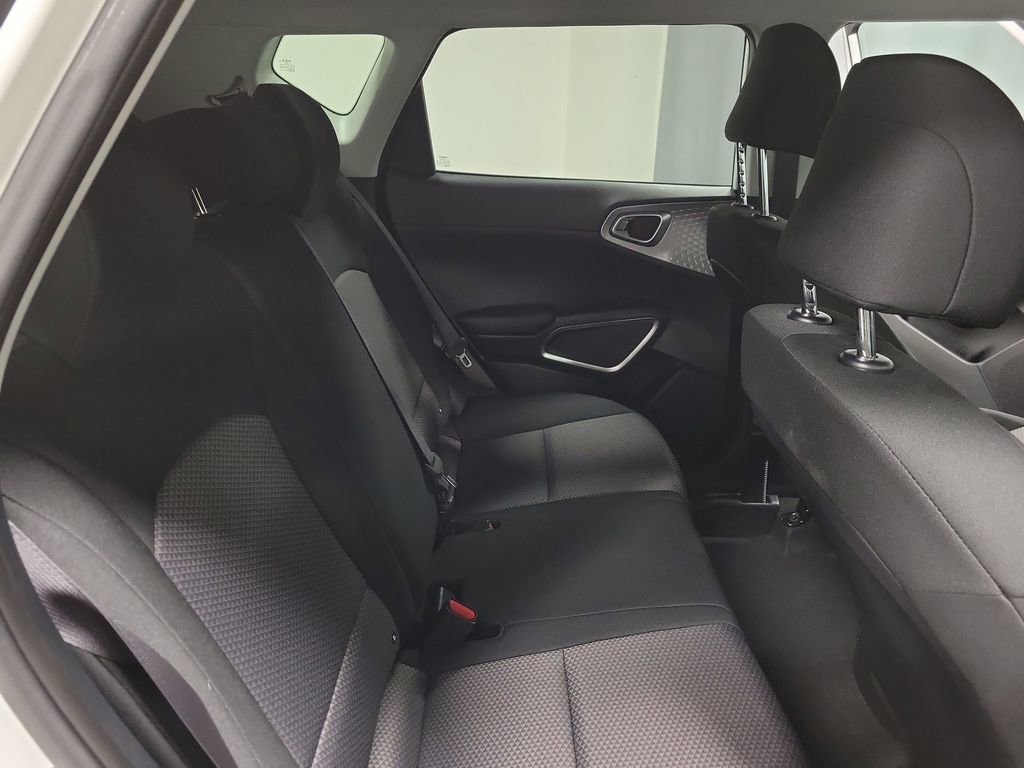 Used 2025 Kia Soul S FWD image 20