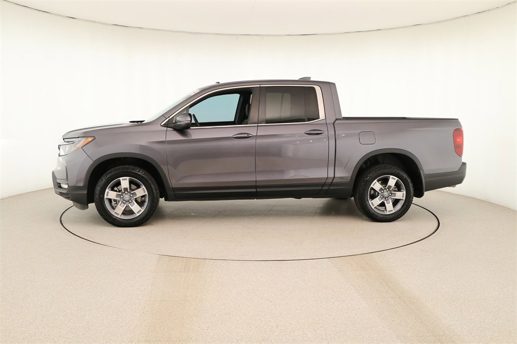 Used 2025 Honda Ridgeline RTL image 2