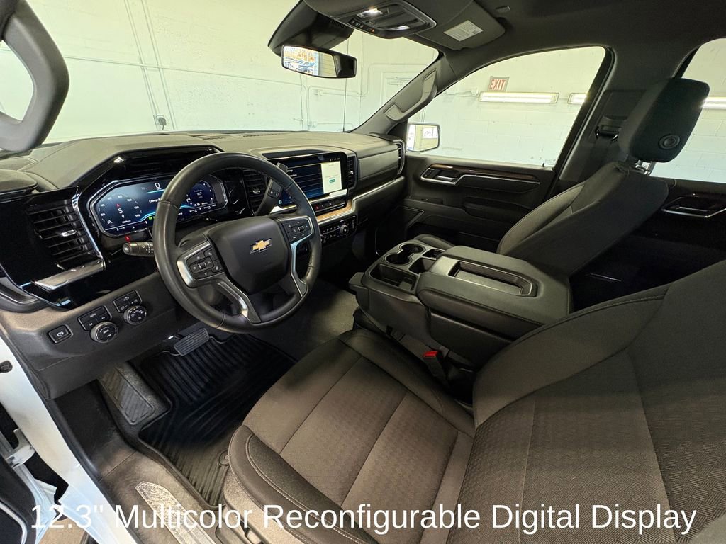 Used 2025 Chevrolet Silverado 1500 LT image 17