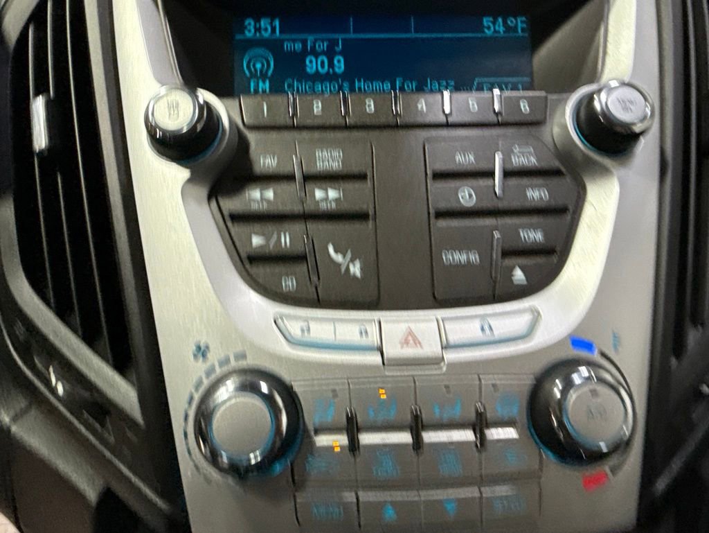 Used 2013 Chevrolet Equinox LS FWD image 16