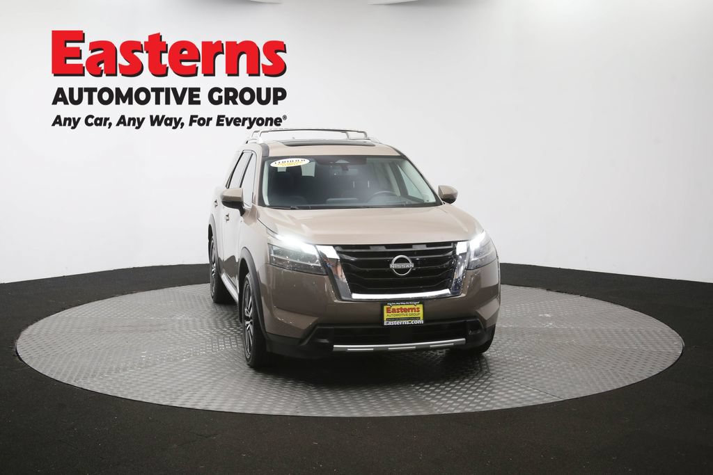 Used 2023 Nissan Pathfinder Platinum w/ Cargo Package AWD/4WD image 54