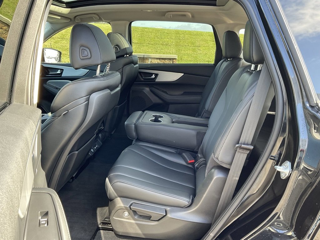 Used 2023 Acura MDX SH-AWD image 23