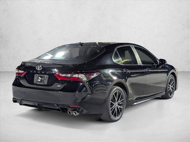 Certified 2021 Toyota Camry SE image 5