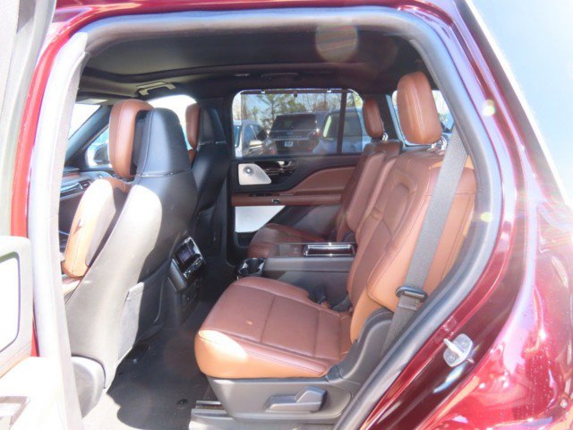Used 2022 Lincoln Aviator Reserve w/ Equipment Group 201A image 18