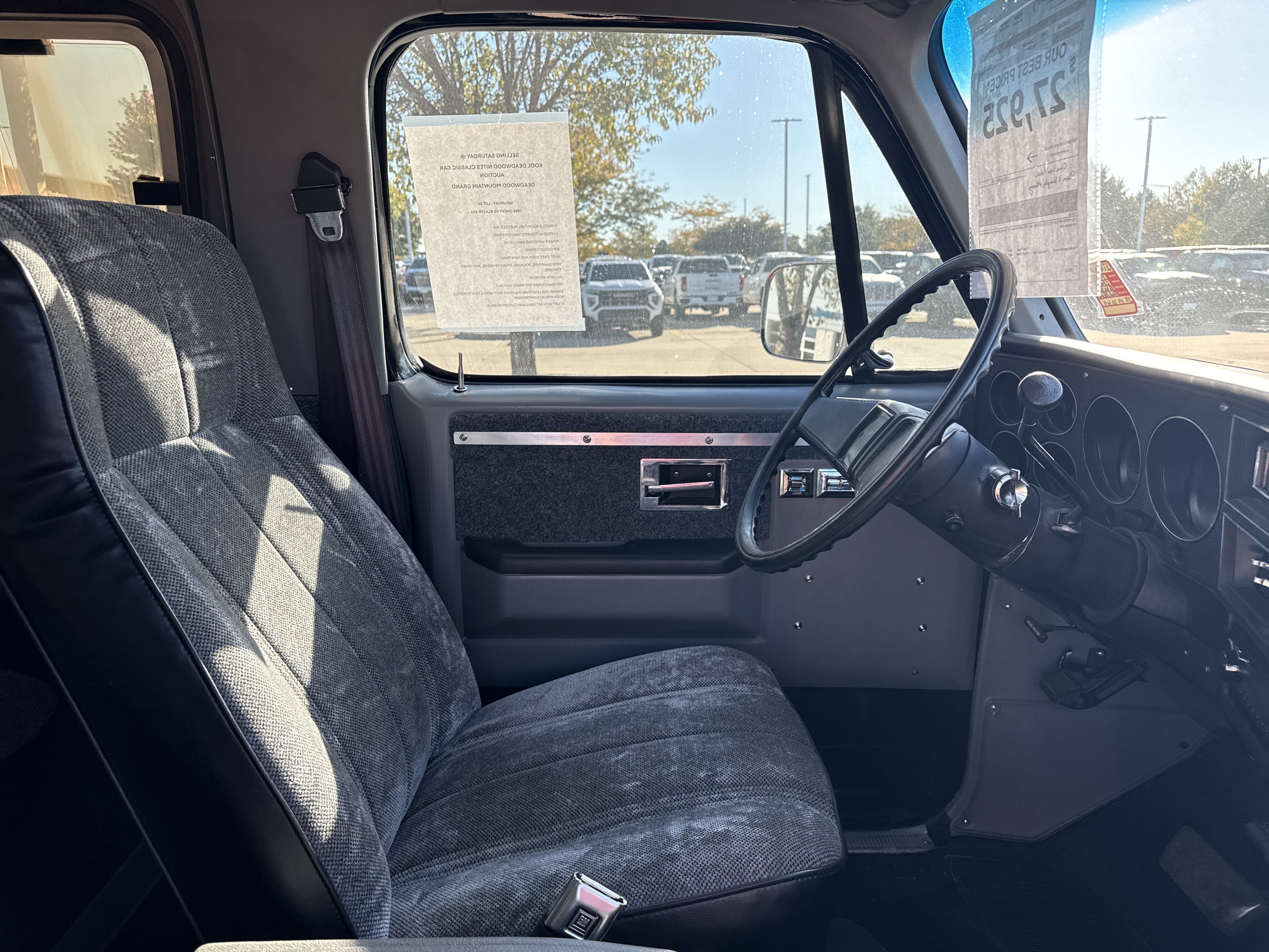 Used 1988 Chevrolet Blazer 4WD image 9