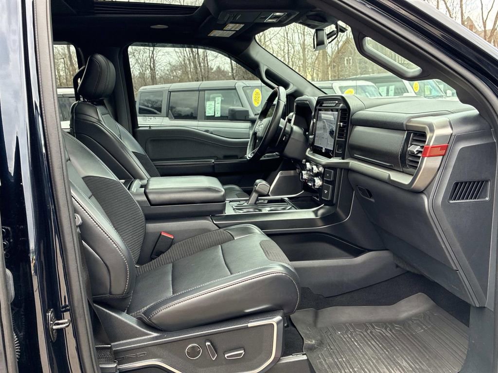 Used 2023 Ford F150 Raptor w/ Raptor Carbon Fiber Package image 9