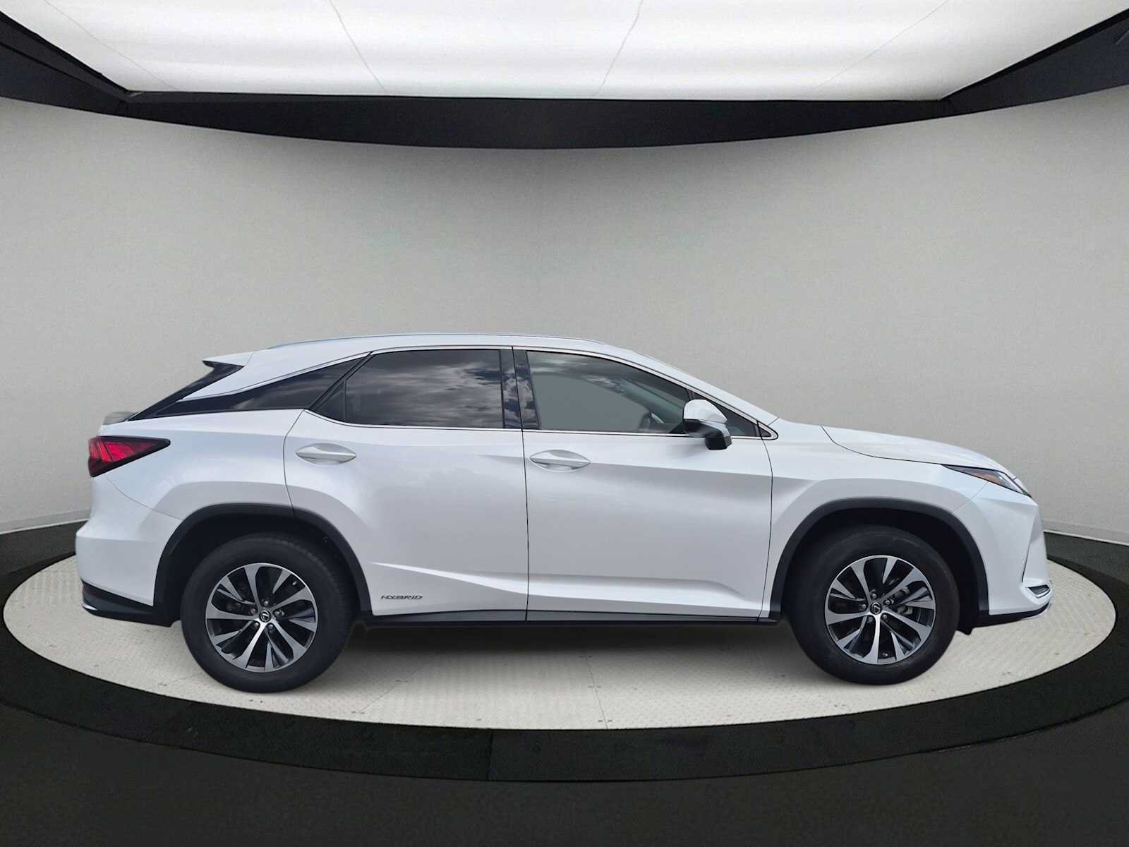 Used 2021 Lexus RX 450h AWD w/ Premium Package image 9