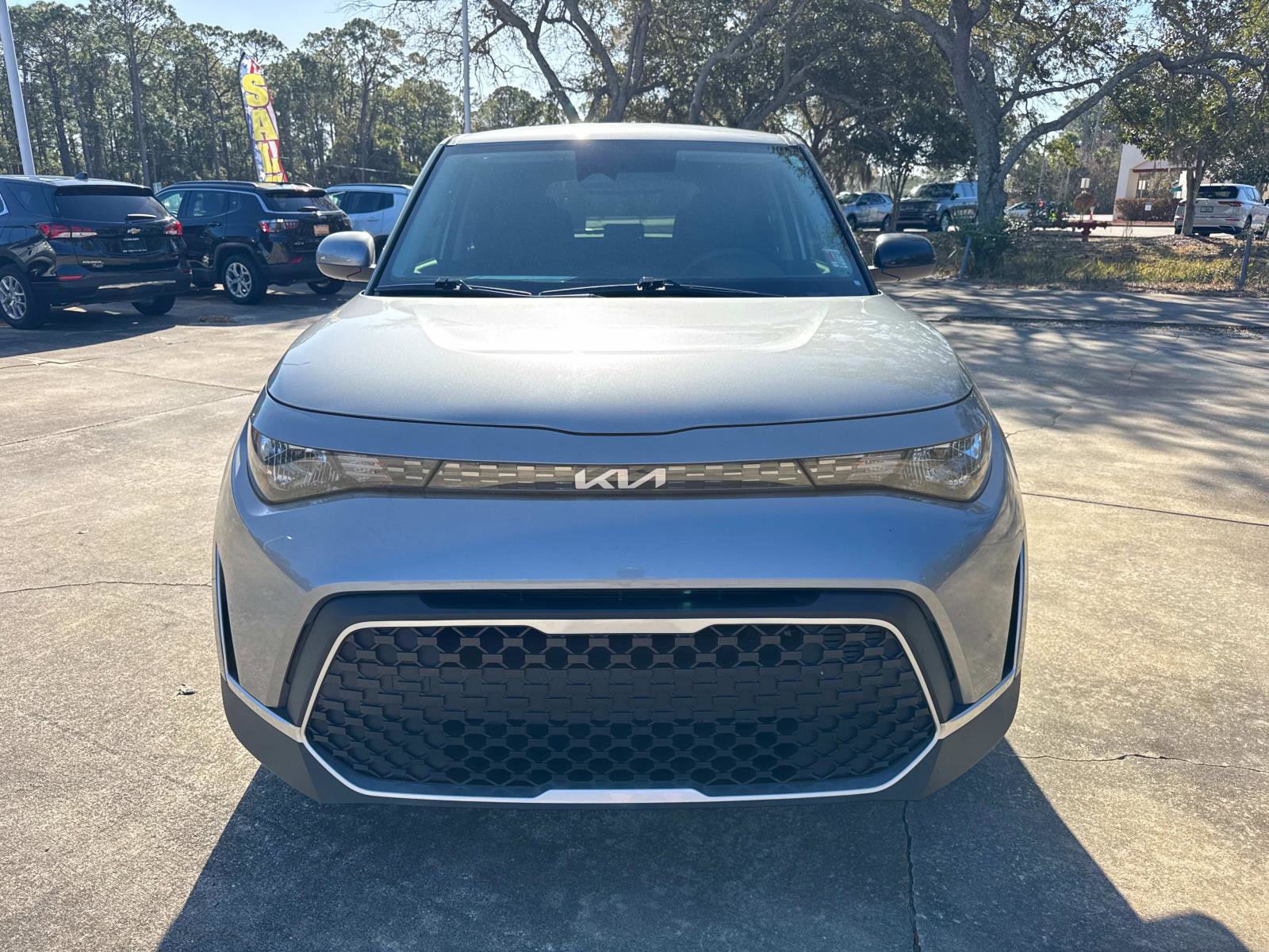 Used 2023 Kia Soul LX w/ LX Technology Package image 8