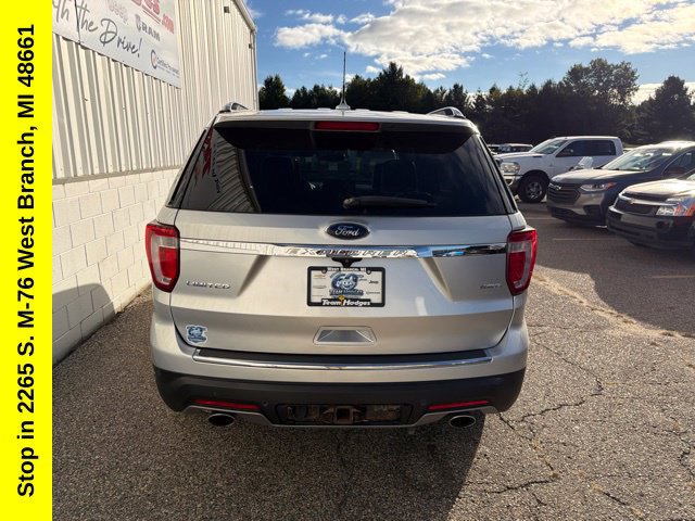 Used 2019 Ford Explorer Limited w/ Class III Trailer Tow Package AWD/4WD image 10