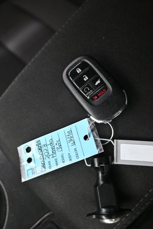 Used 2023 Honda Civic Sport image 25