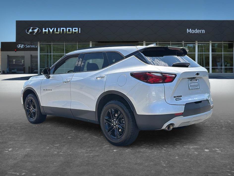 Used 2021 Chevrolet Blazer LT w/ Midnight/Sport Edition FWD image 5