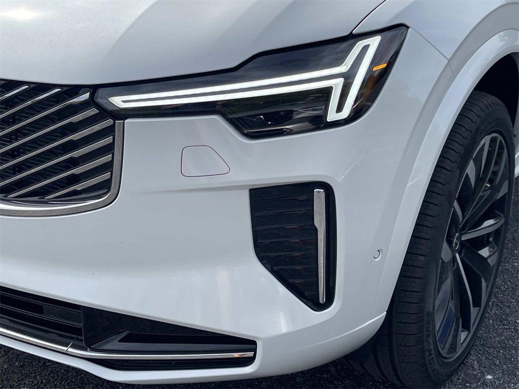 New 2026 Volvo XC90 T8 Ultra image 9