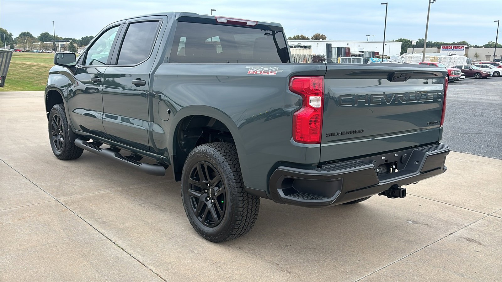 New 2026 Chevrolet Silverado 1500 Custom Trail Boss w/ Turbomax Blackout Package image 7