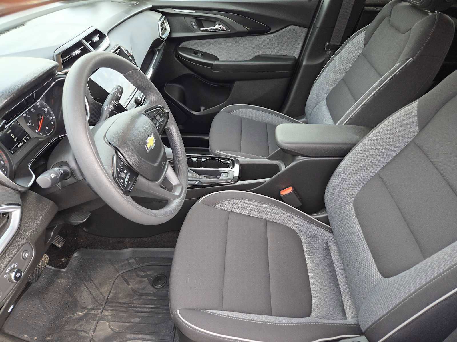 Certified 2023 Chevrolet TrailBlazer LT w/ Convenience Package image 14