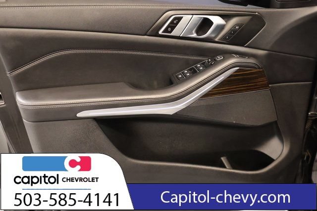 Used 2020 BMW X5 xDrive40i w/ Premium Package AWD/4WD image 11