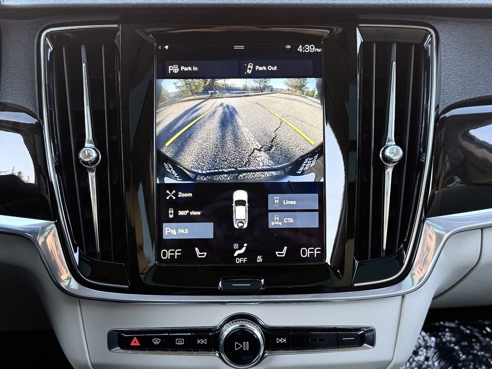 Used 2018 Volvo S90 T5 Momentum w/ Convenience Package image 29