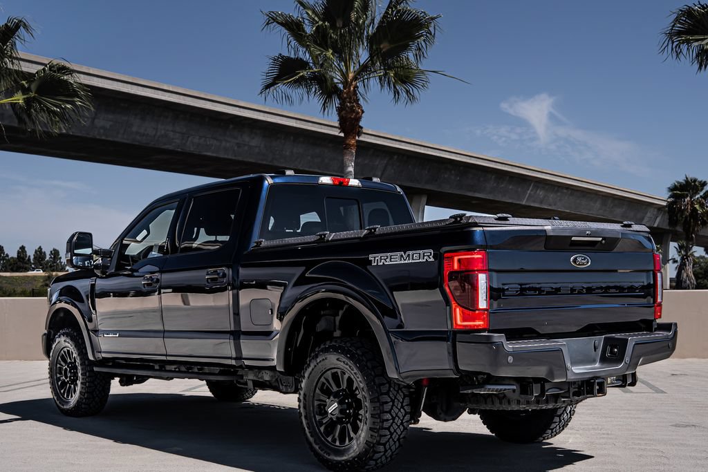 Used 2022 Ford F250 Lariat w/ Tremor Off-Road Package AWD/4WD image 3