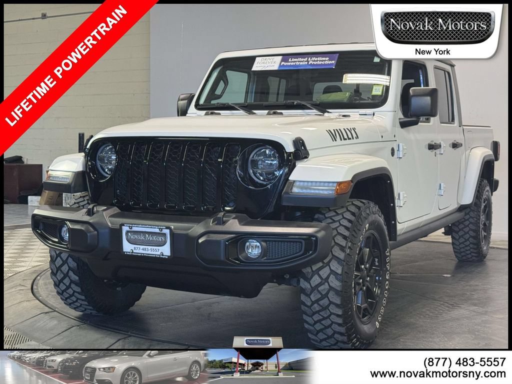 Used 2022 Jeep Gladiator Overland AWD/4WD image 4
