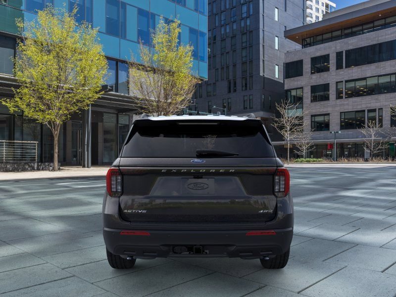 New 2026 Ford Explorer Active AWD/4WD image 5