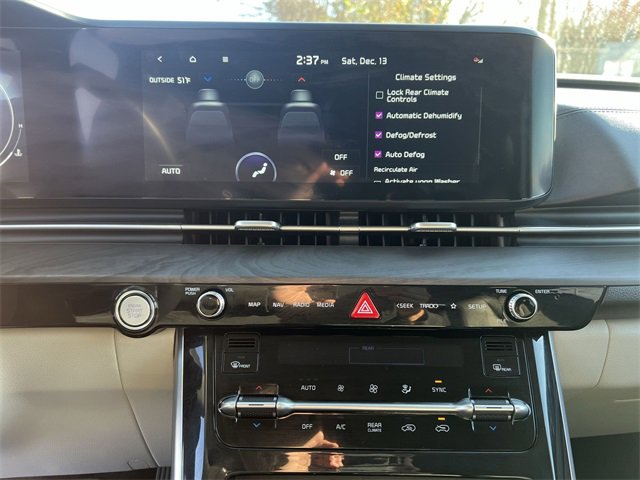 Certified 2023 Kia Carnival SX image 19