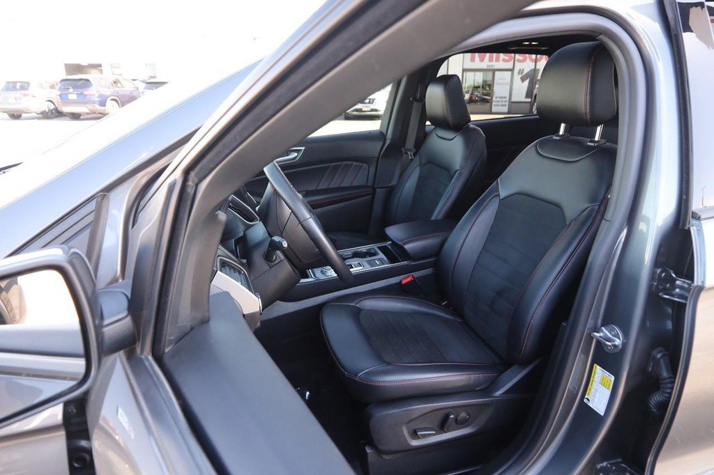 Used 2024 Ford Edge ST-Line AWD/4WD image 10
