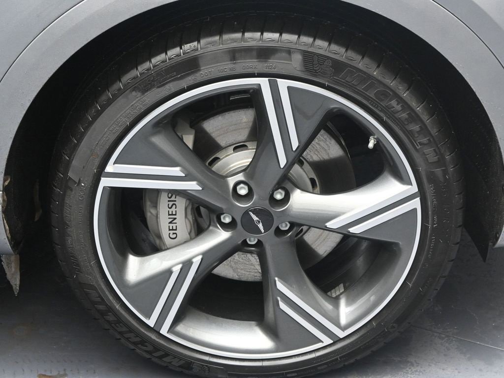 New 2025 Genesis GV80 3.5T Prestige image 9