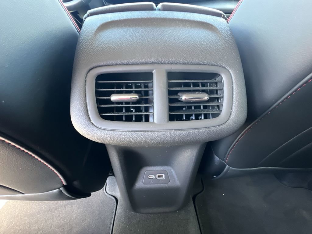 Certified 2023 Buick Envision Essence w/ Technology Package I image 35