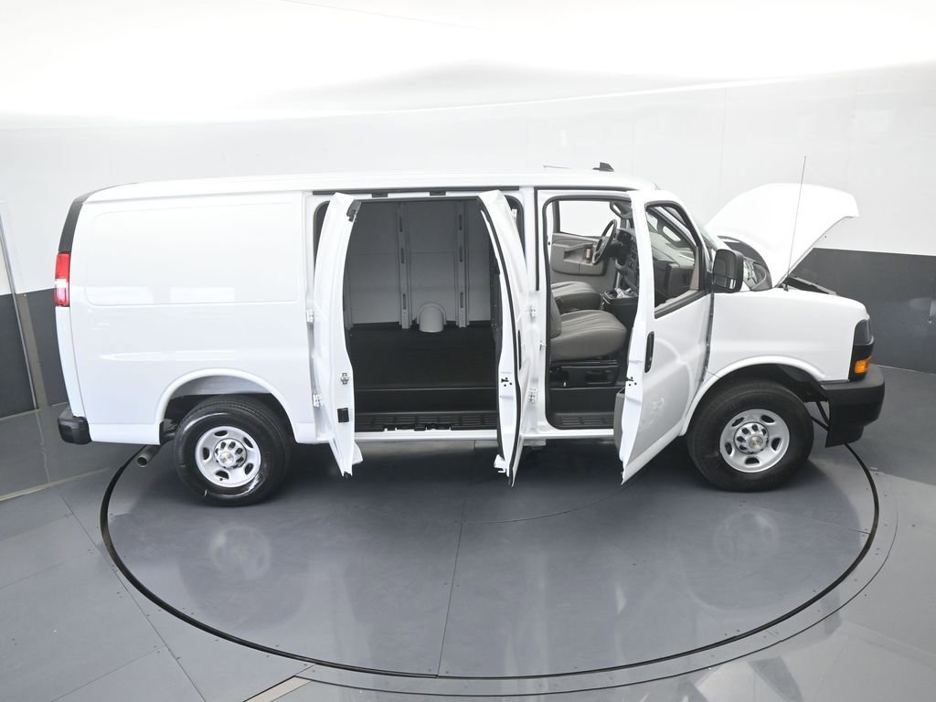 New 2025 Chevrolet Express 2500 w/ Driver Convenience Package image 67