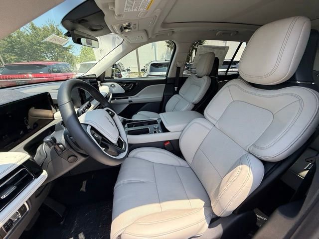 New 2025 Lincoln Aviator Reserve w/ Equipment Group 201A image 11