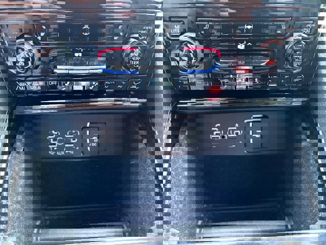 Used 2021 Jeep Grand Cherokee L Limited image 16