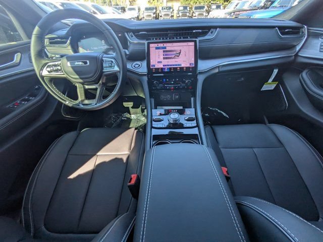 New 2025 Jeep Grand Cherokee L Overland w/ Advanced Protech Group III AWD/4WD image 12