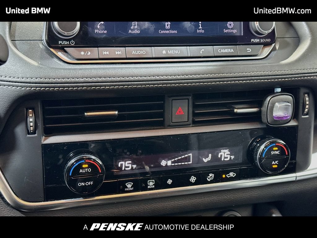 Used 2023 Nissan Rogue SV AWD/4WD image 10