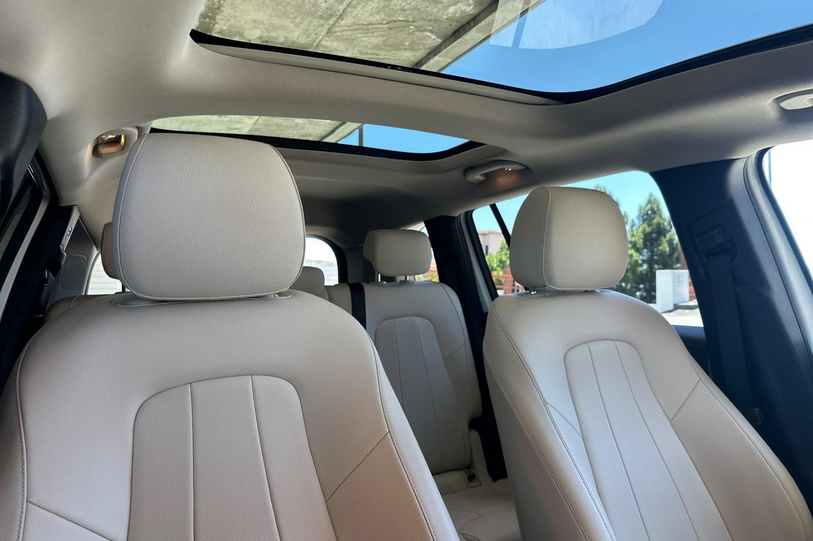 Certified 2023 Mercedes-Benz GLB 250 4MATIC image 21