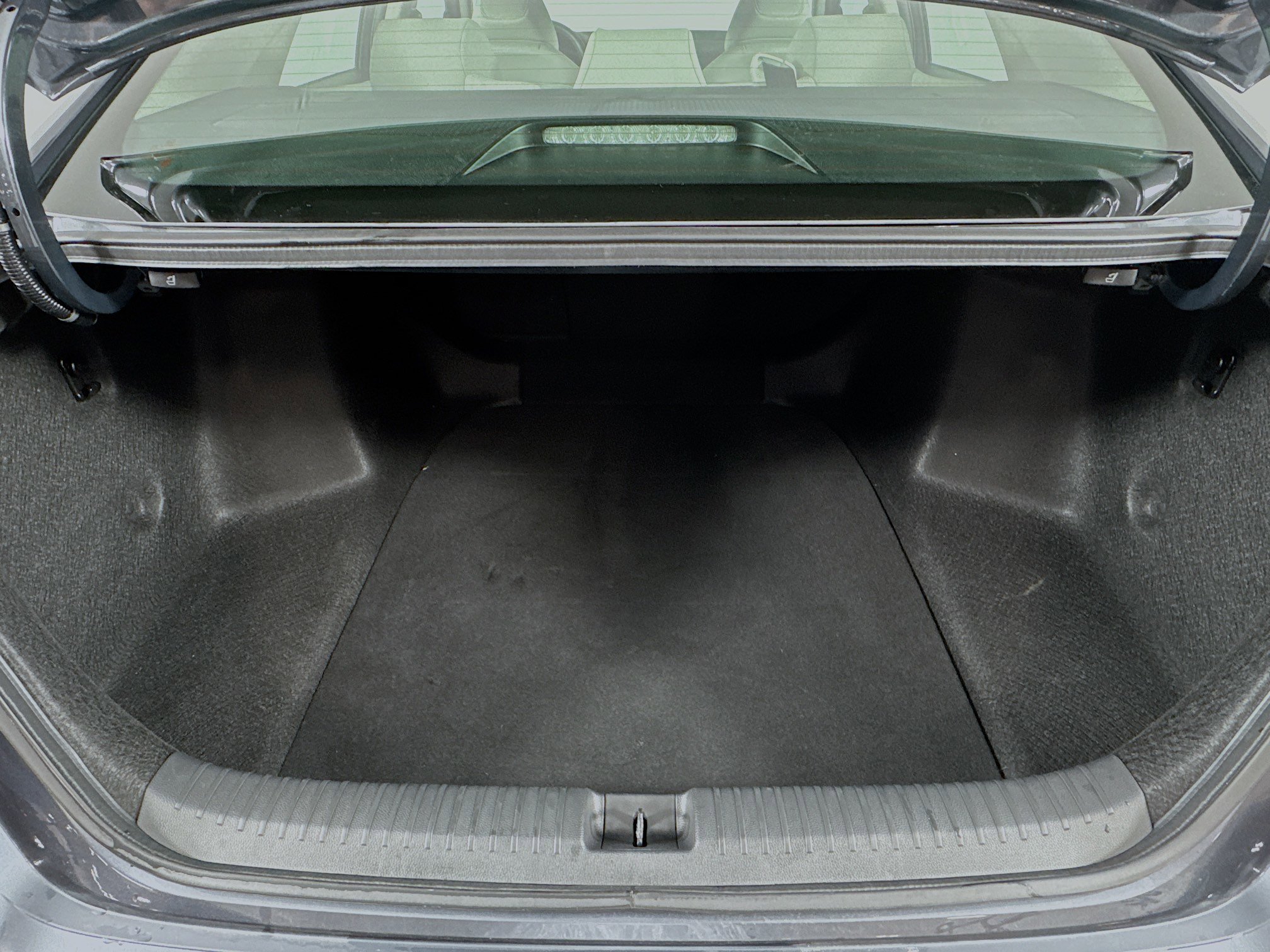 Certified 2024 Honda Accord EX image 25