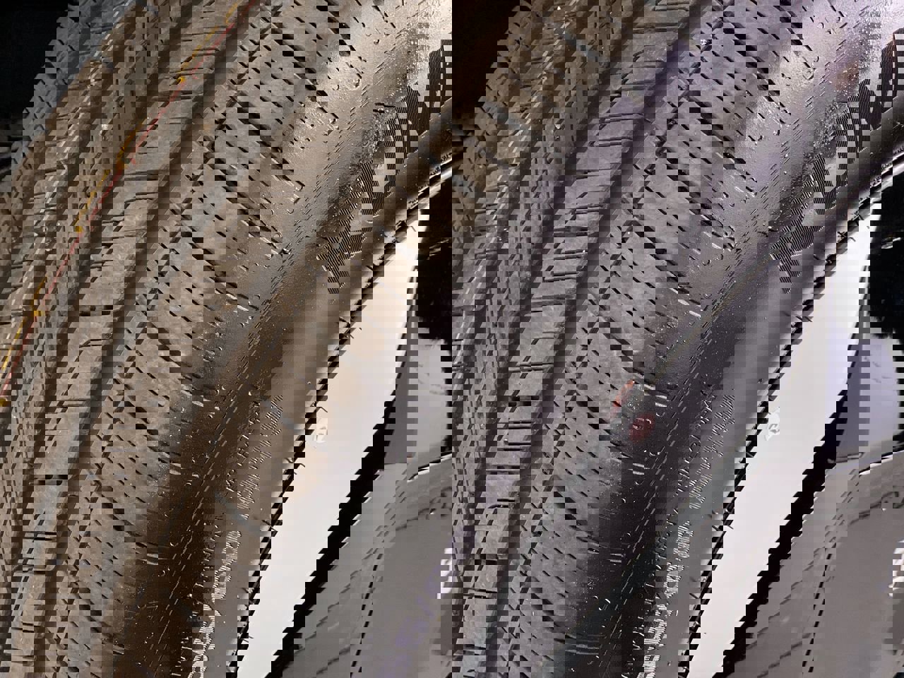 New 2026 Kia EV9 Wind image 13