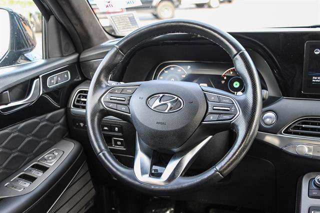 Used 2022 Hyundai Palisade Calligraphy image 15