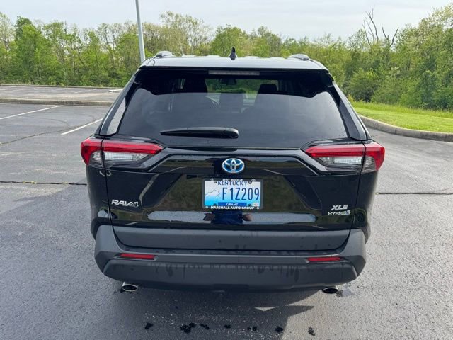 Certified 2023 Toyota RAV4 XLE w/ XLE Grade Weather Package AWD/4WD image 4