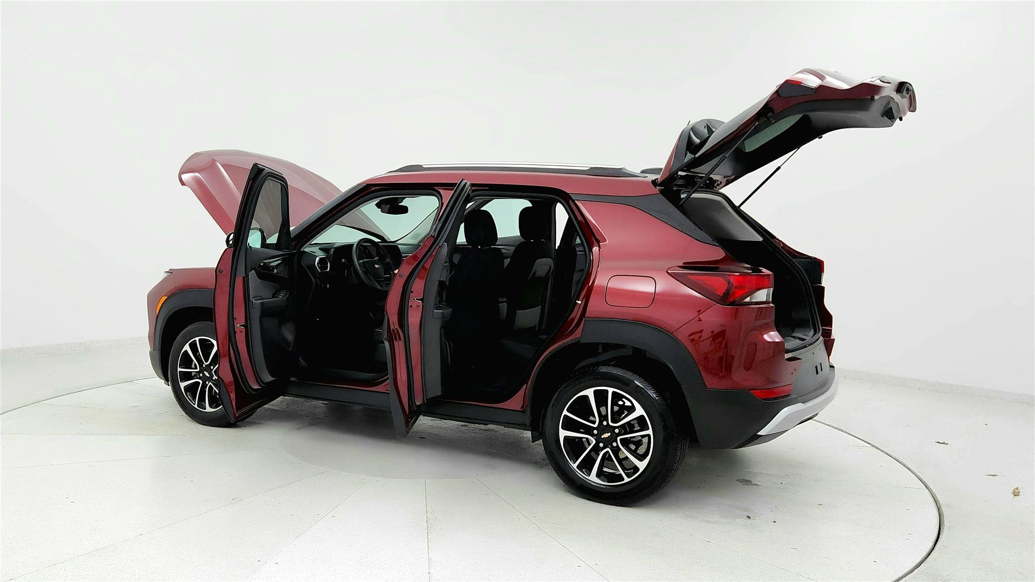 Used 2025 Chevrolet TrailBlazer LT image 10