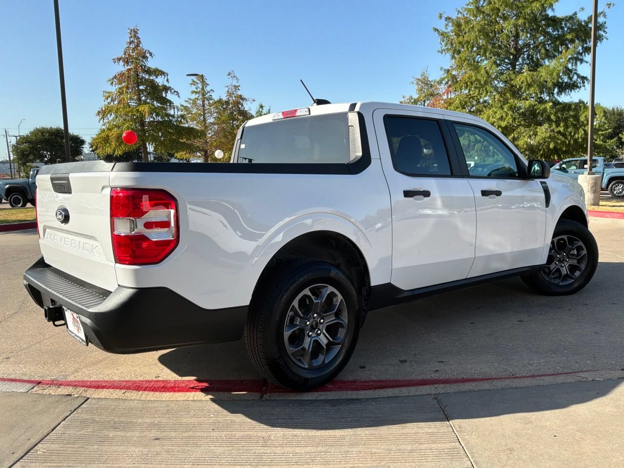 Used 2026 Ford Maverick XLT FWD image 6