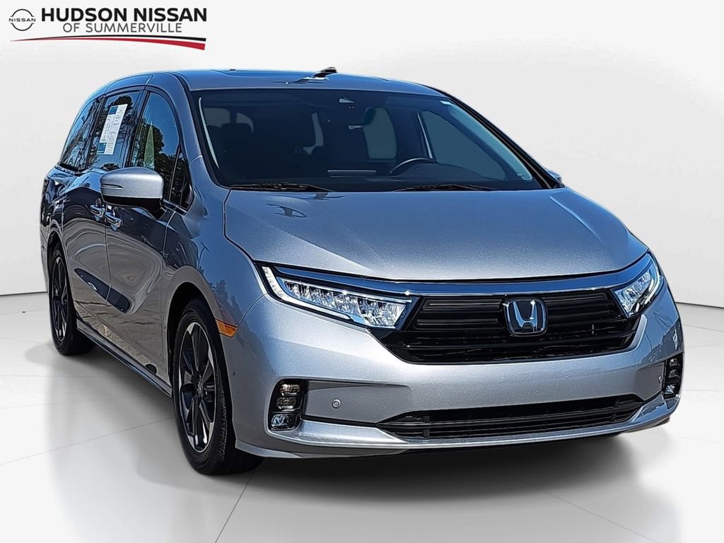 Used 2022 Honda Odyssey Elite image 1