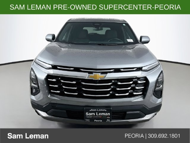 Used 2025 Chevrolet Equinox LT AWD/4WD image 2