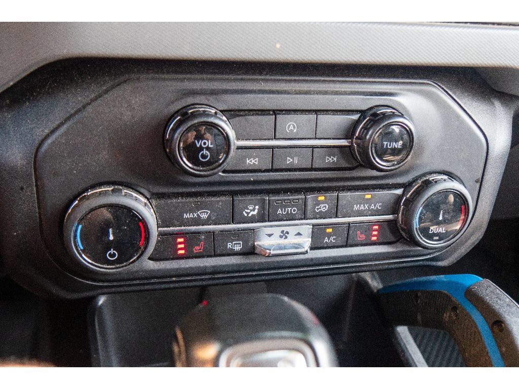 Used 2022 Ford Bronco Black Diamond AWD/4WD image 22