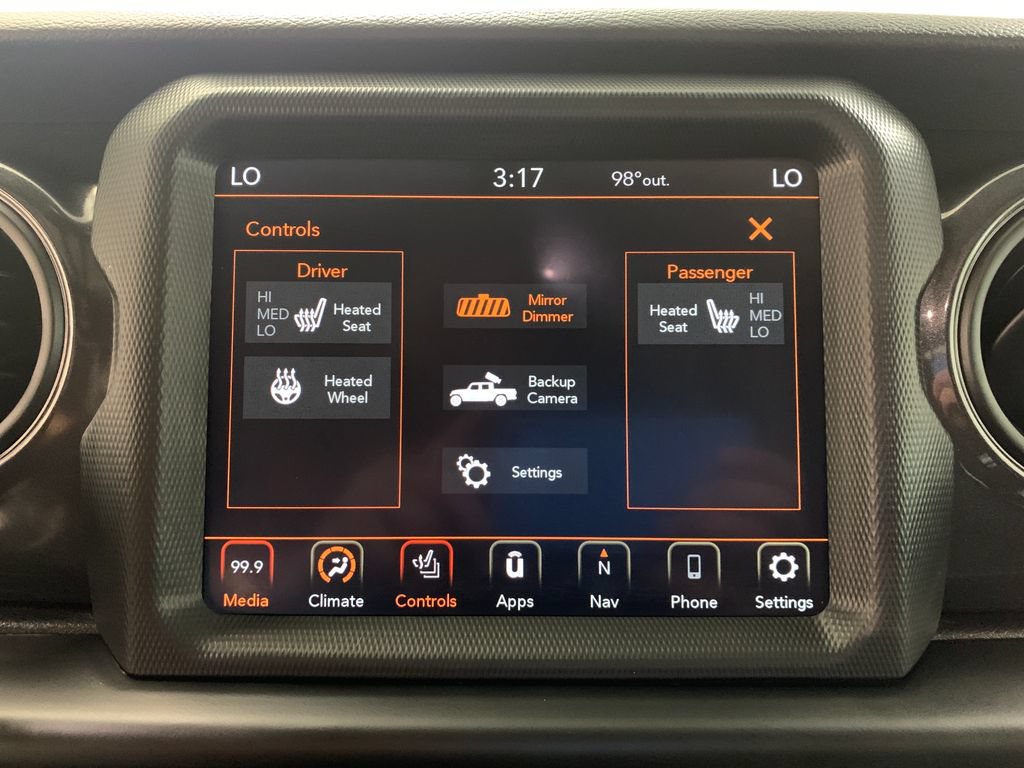 Used 2022 Jeep Gladiator Sport AWD/4WD image 6