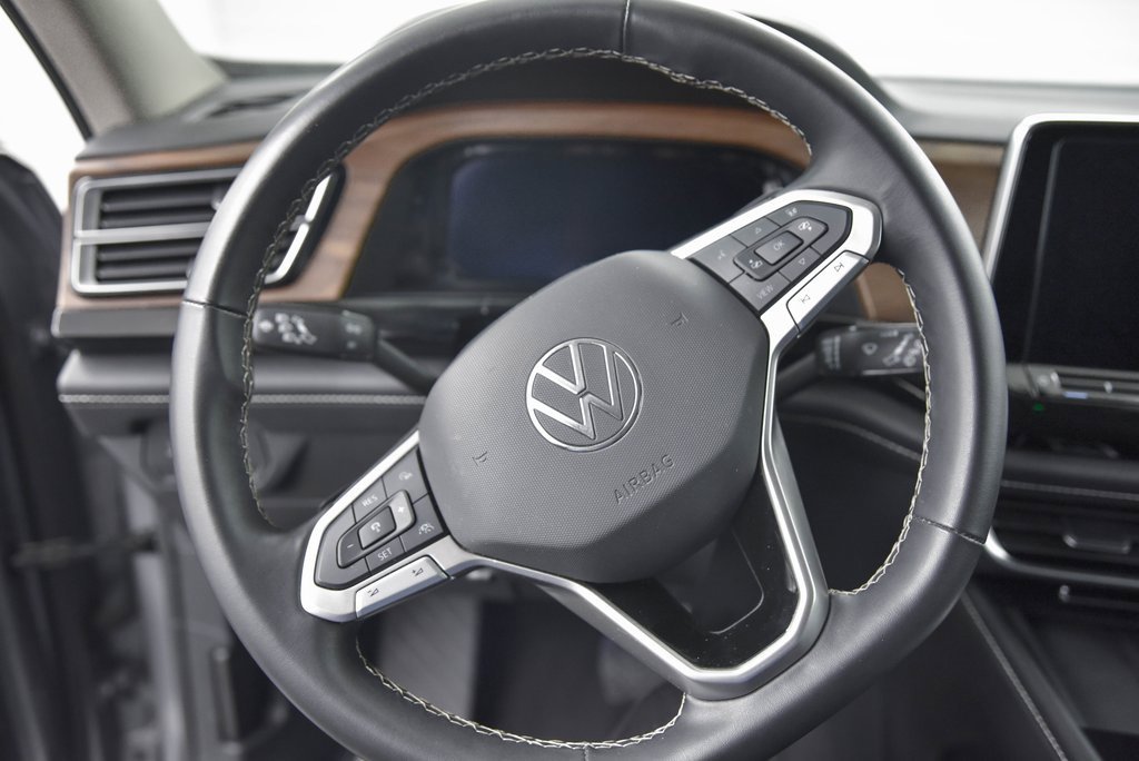 Used 2024 Volkswagen Atlas SE image 18