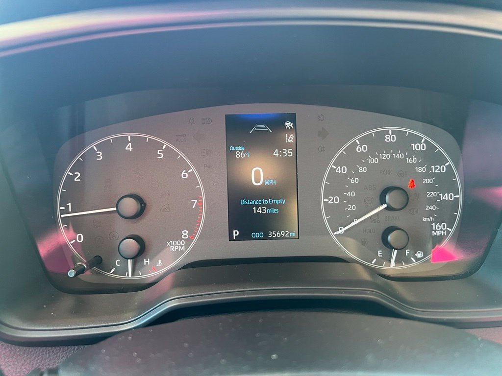 Used 2025 Toyota Corolla LE FWD image 15