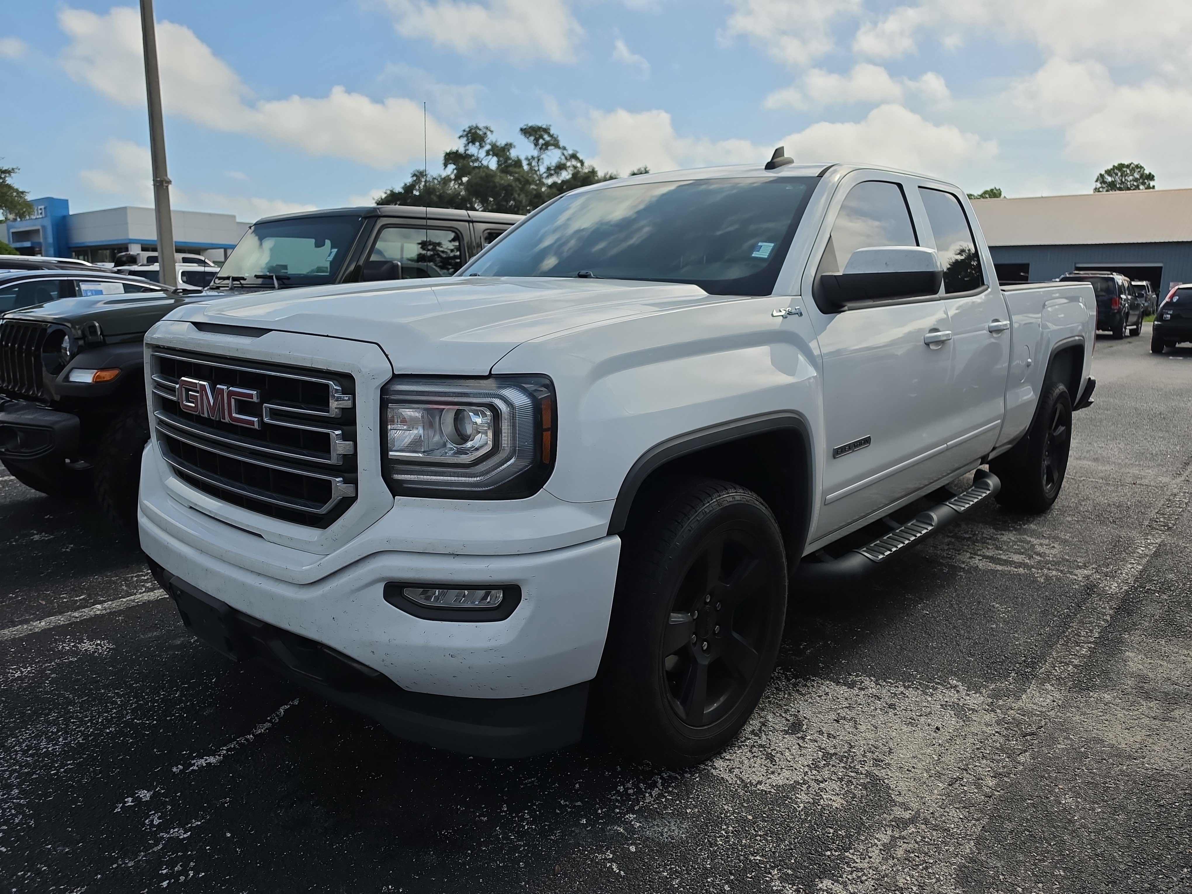 Used 2019 GMC Sierra 1500 Limited w/ Elevation Edition AWD/4WD image 7