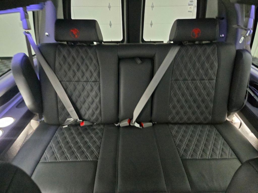 Used 2023 GMC Savana 2500 image 35