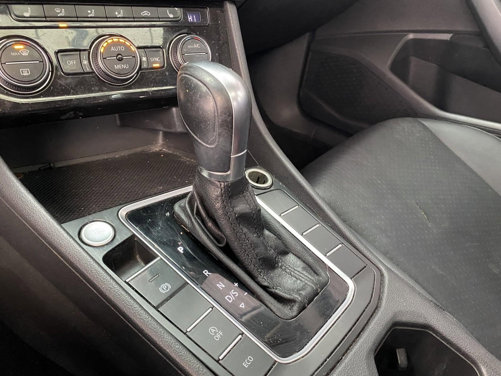 Used 2019 Volkswagen Jetta SE image 20